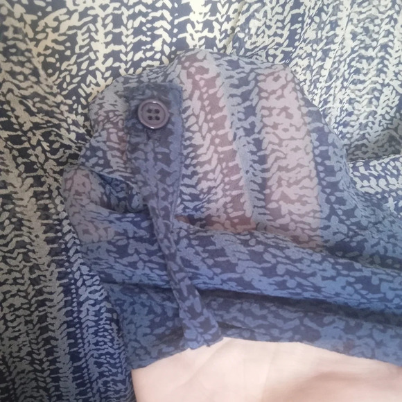 Language 100% Silk Blue Ombre Boho Printed Roll Tab Long Sleeve Blouse Medium - Picture 8 of 9